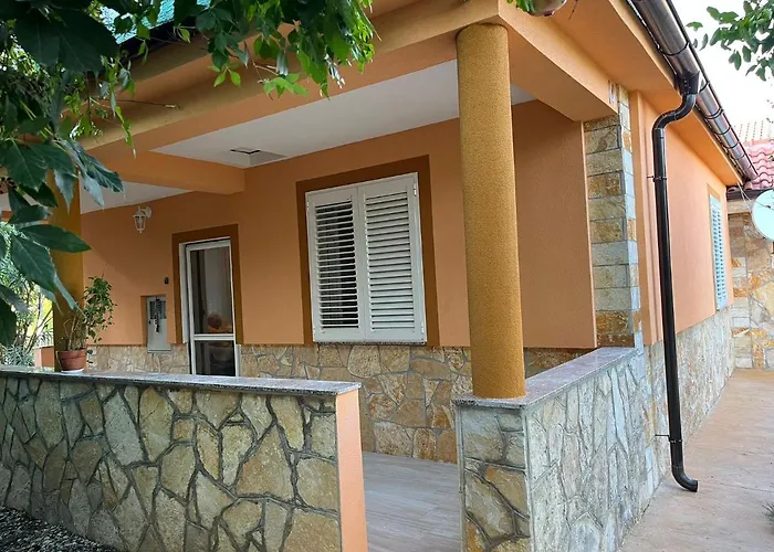 Villa Vesna Nin